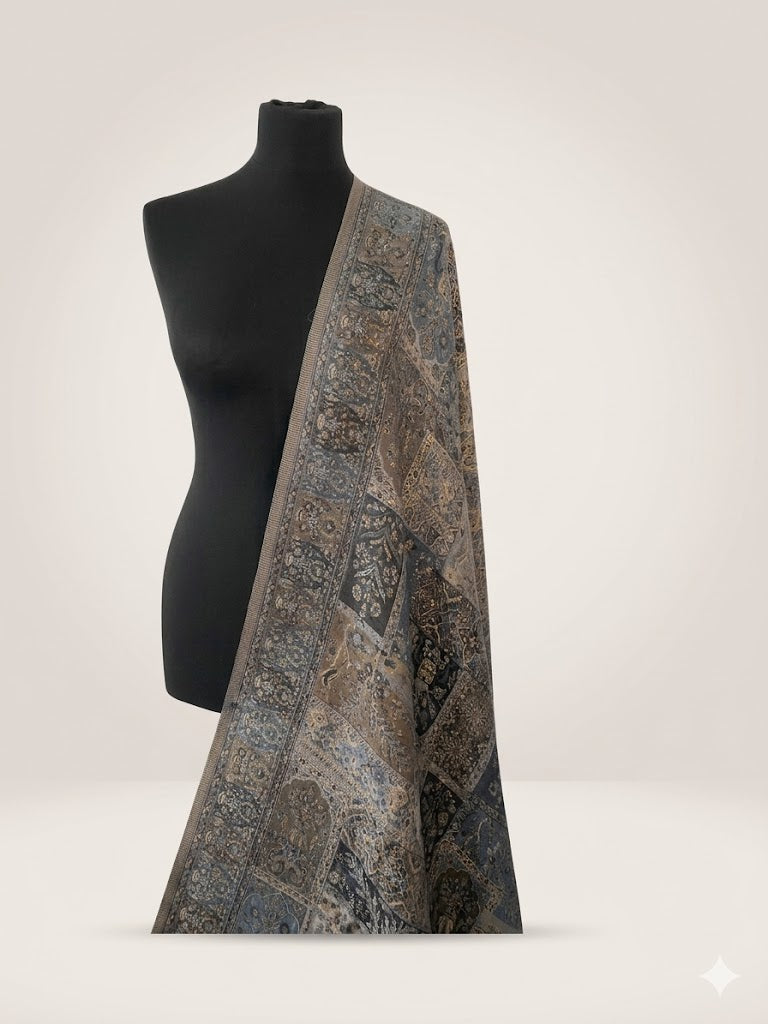 Luxury kani Silk Dupatta Moonlight Border Handwoven Kashmiri Wrap