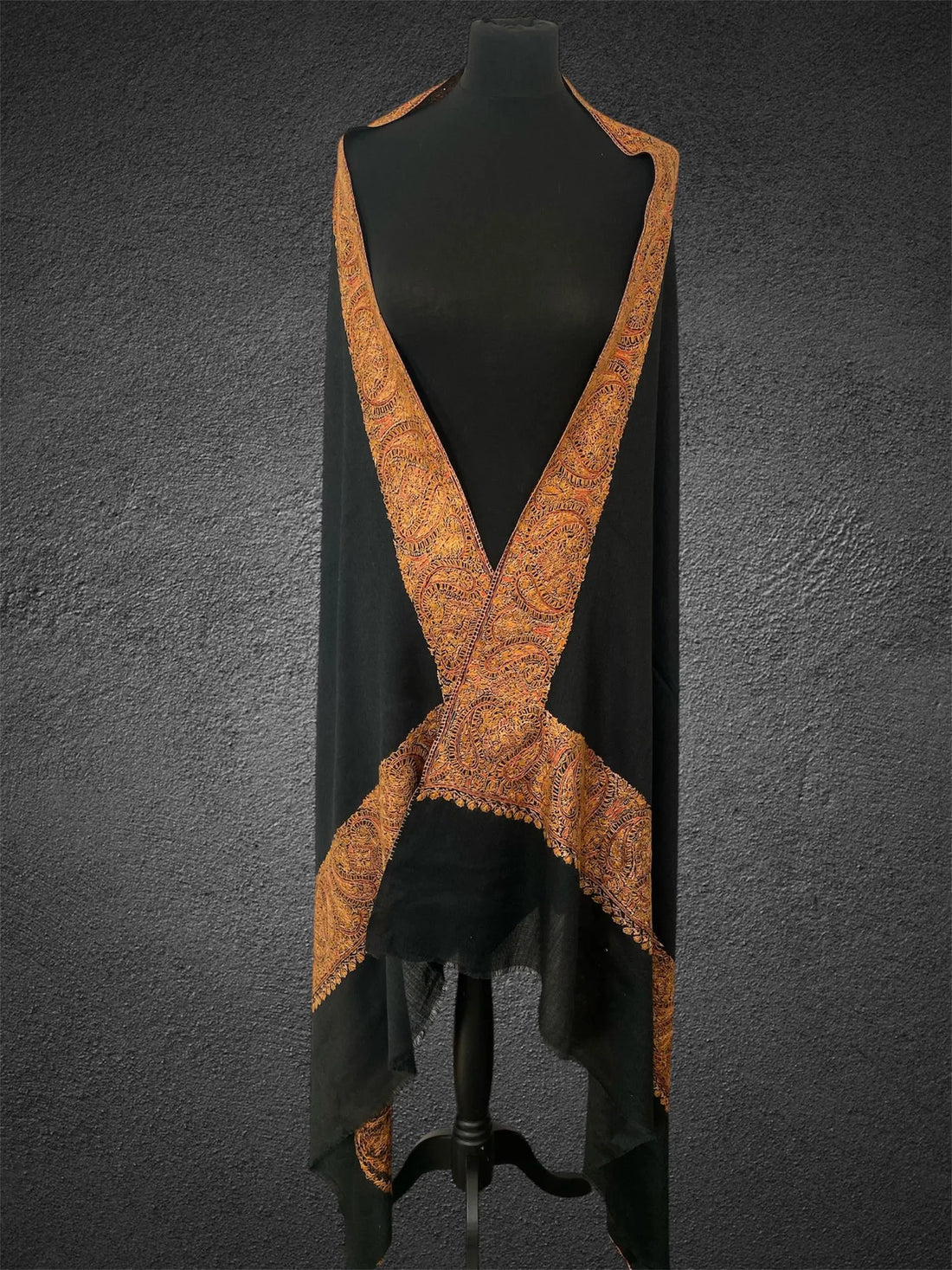 Luxury Imperial Black Toosh Pashmina Shawl | Hand-Needle Sozni Embroidery - LoomFable