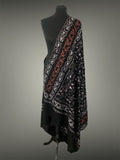 Luxury Black Heritage Toosh Pashmina | All-Over Hand-Needle Sozni Jaal - LoomFable