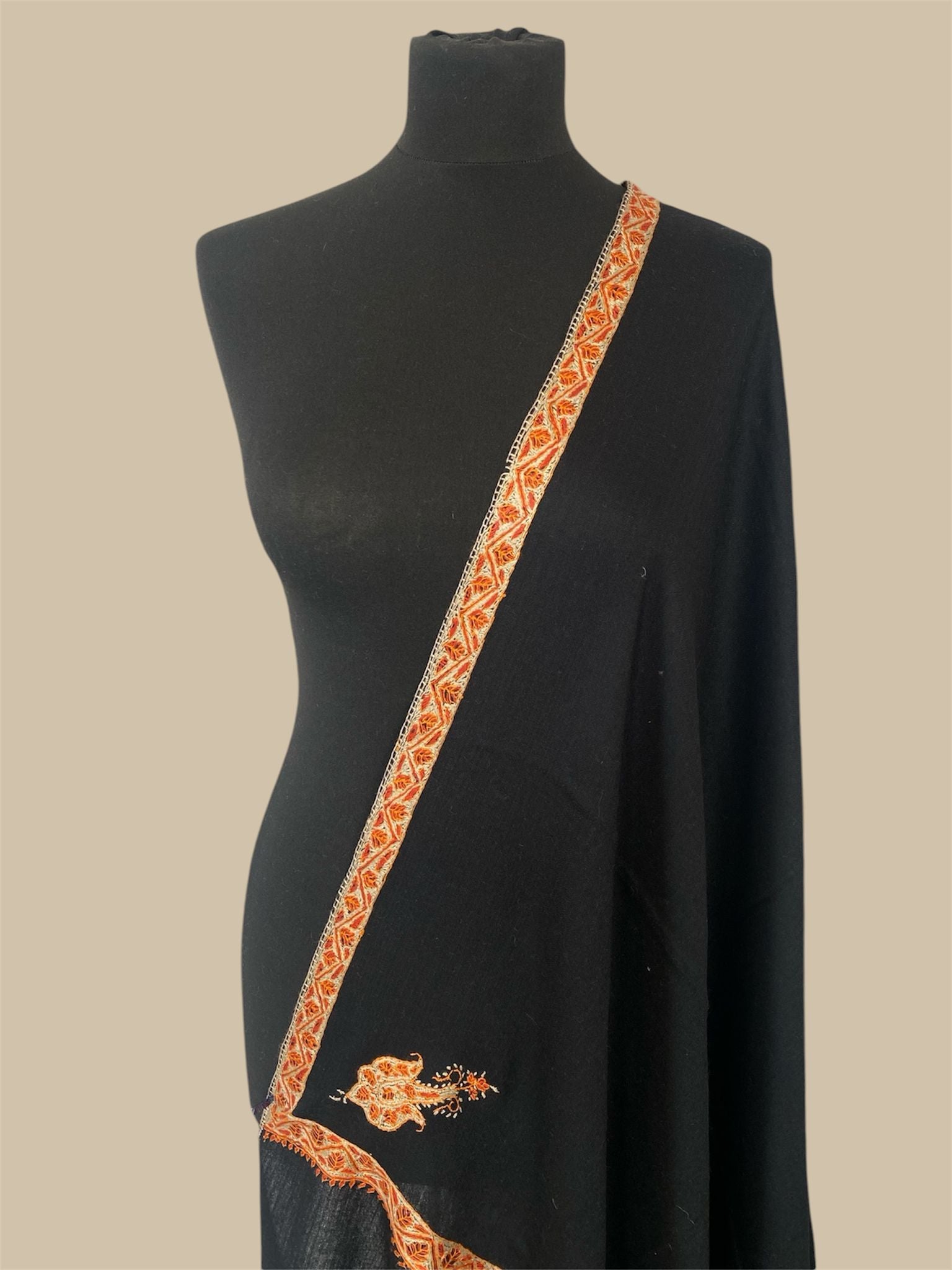 Luxury Midnight Onyx Toosh Pashmina Shawl | Hand-Needle Sozni Embroidery - LoomFable