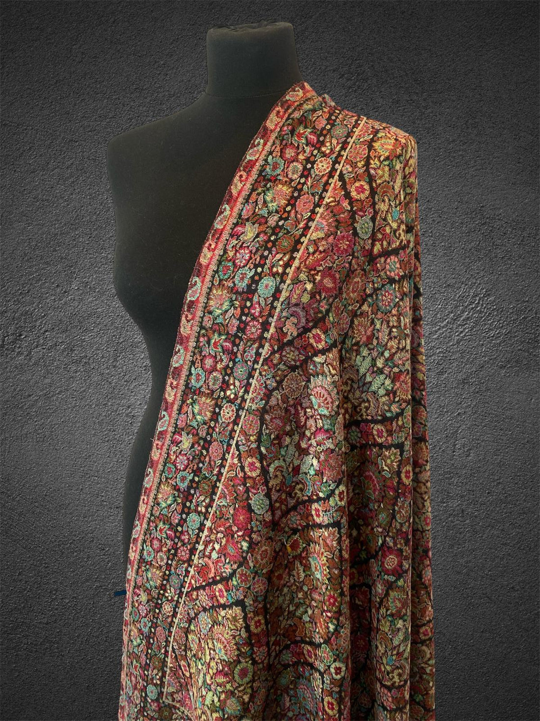 Luxury Heritage Kani Handloom Shawl | All-Over Floral Jamawar - LoomFable