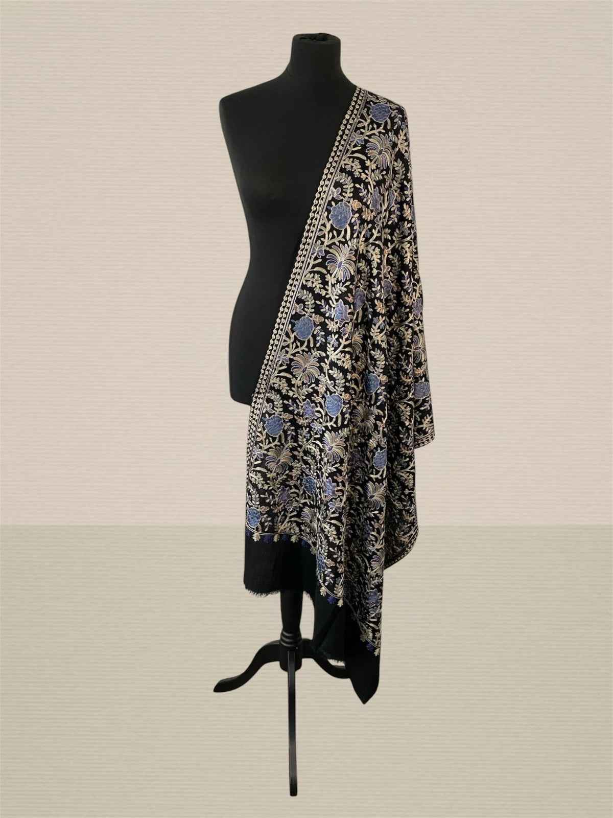 Luxury Mid Night Black Flower Design Silk Thread Embriodery Pashmina Stole