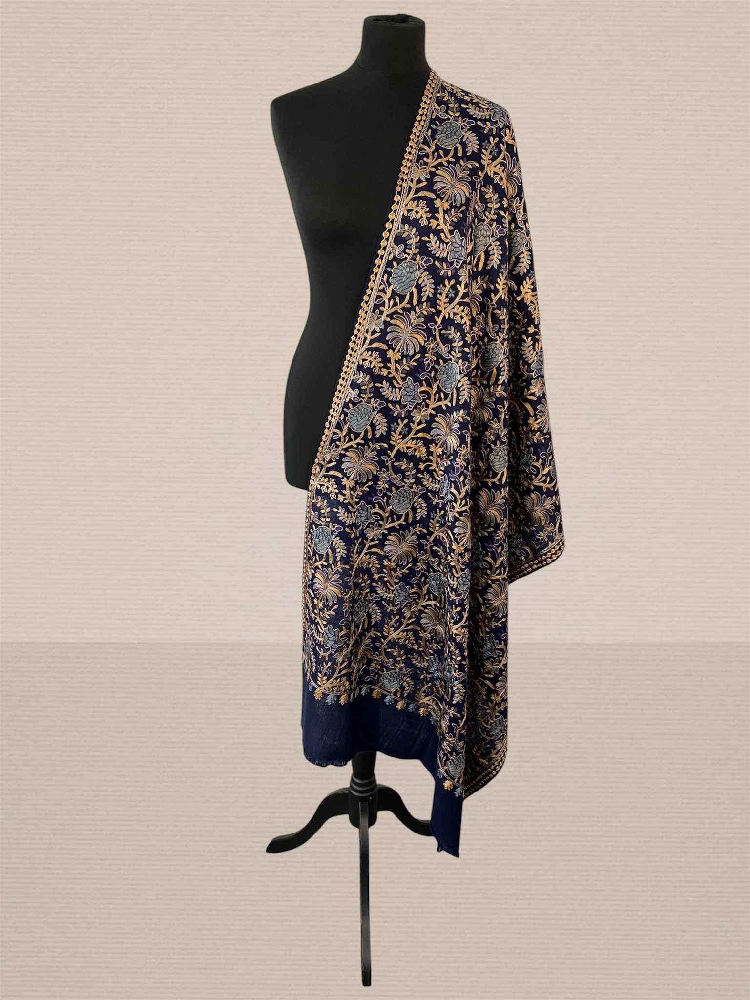Luxury Navy Blue Flower Design Silk Thread Embriodery Pashmina Stole