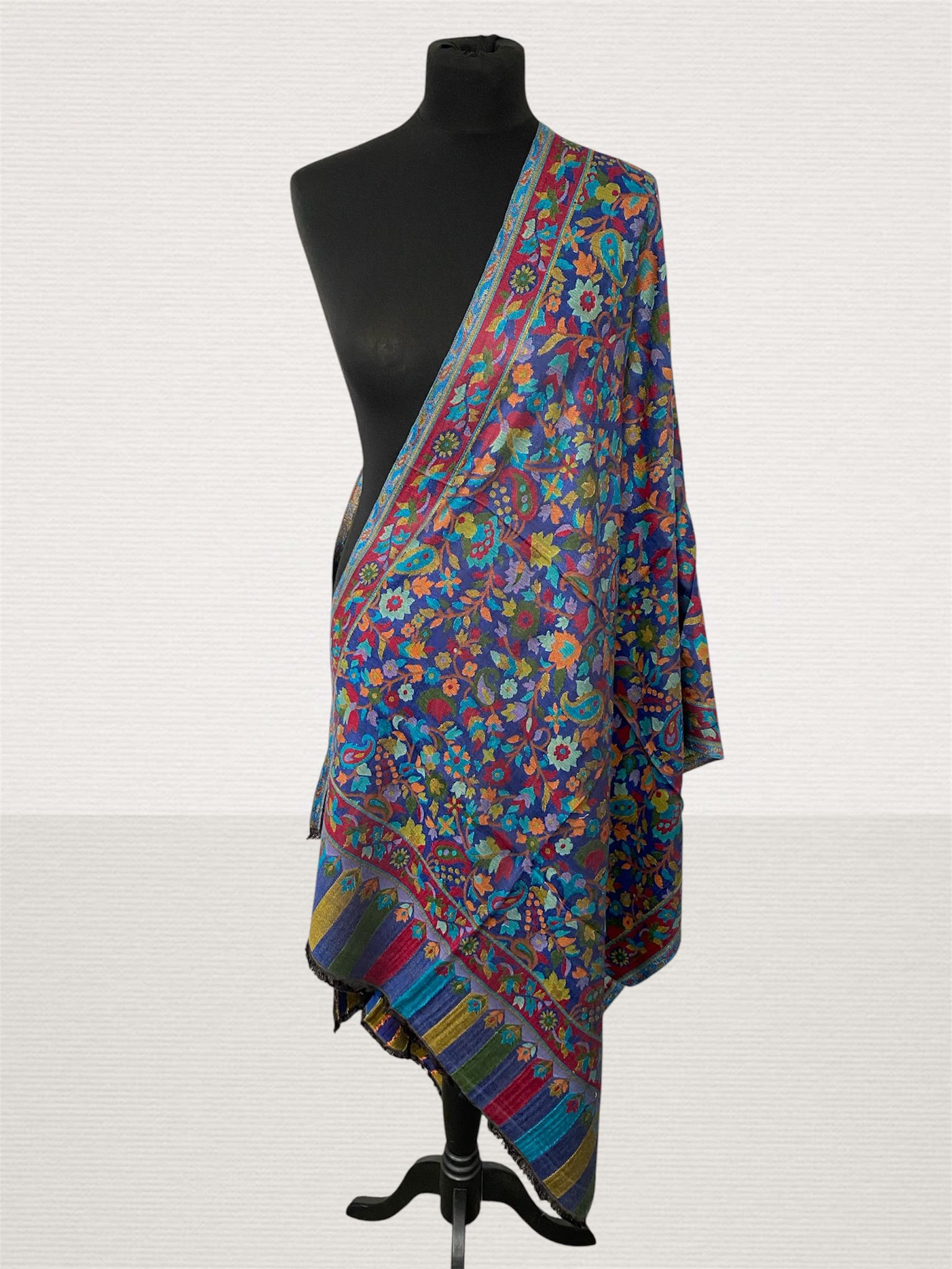 Kani Navy Blue Handloom Stole – Vibrant Floral Jaal Pashmina Wrap - LoomFable