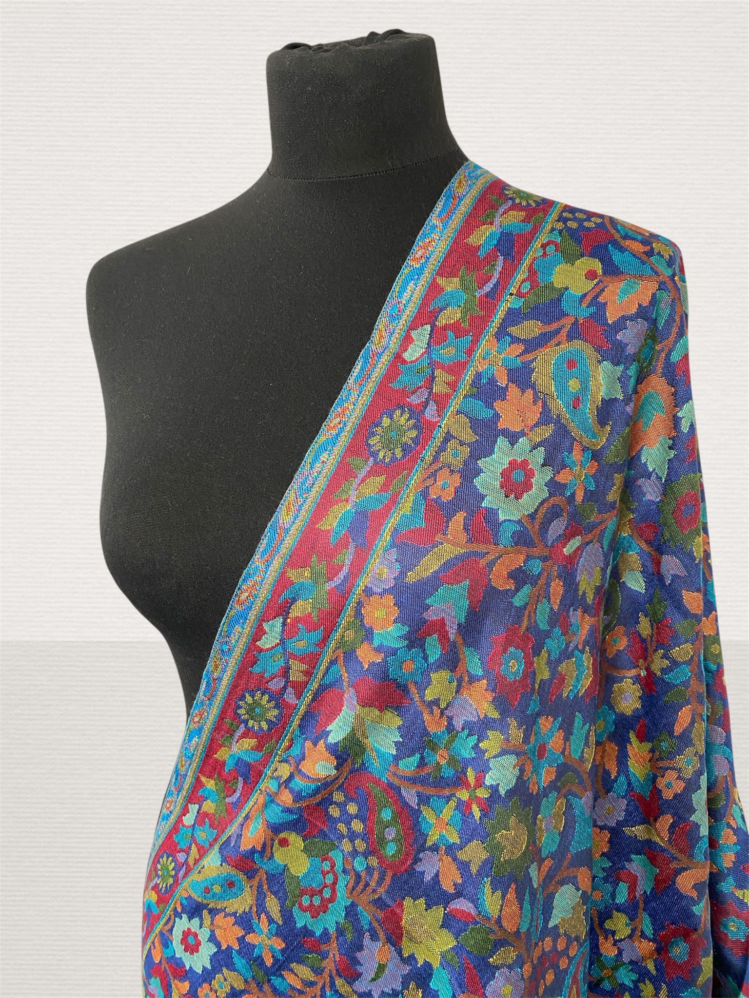 Kani Navy Blue Handloom Stole – Vibrant Floral Jaal Pashmina Wrap - LoomFable