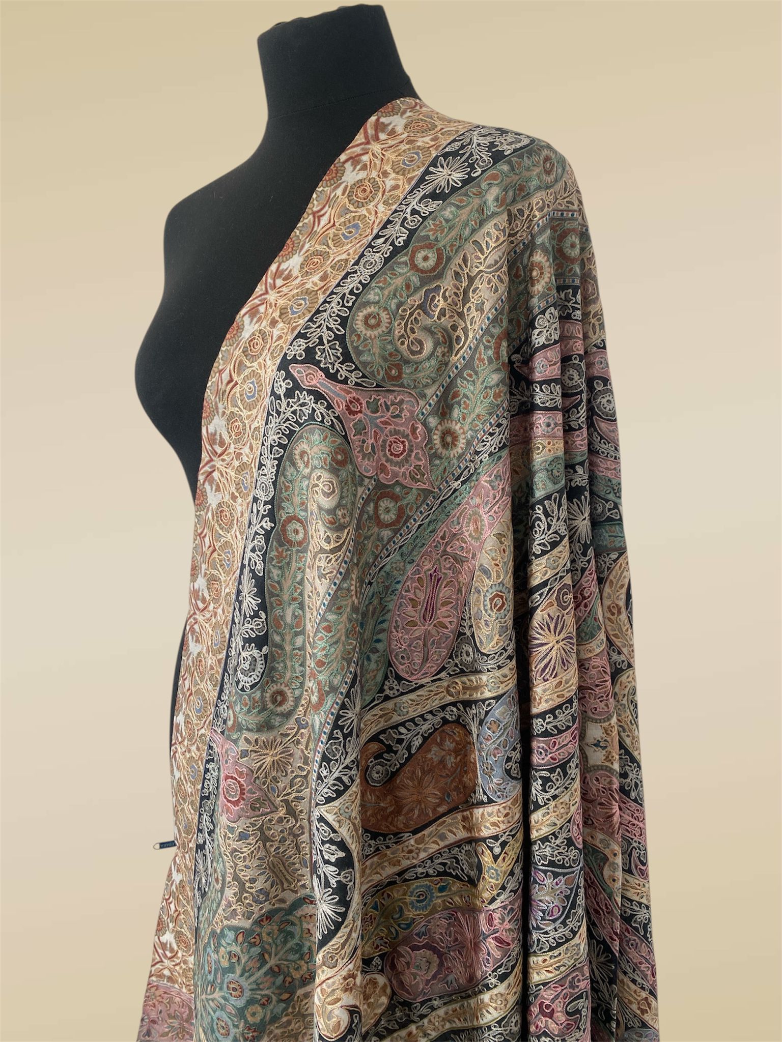 Luxury Kalamkari Toosh Pashmina | Hand-Painted & Silk-Outlined Heirloom - LoomFable