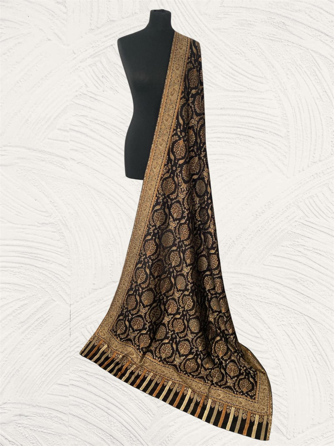 Kani Midnight Peacock Moonlight Handloom Toosh Pashmina Shawl - LoomFable