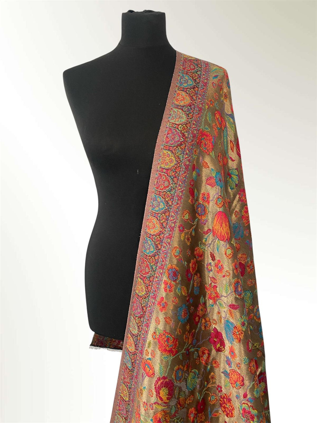 Luxury Kani Moonlight Silk-Blend Dupatta - LoomFable