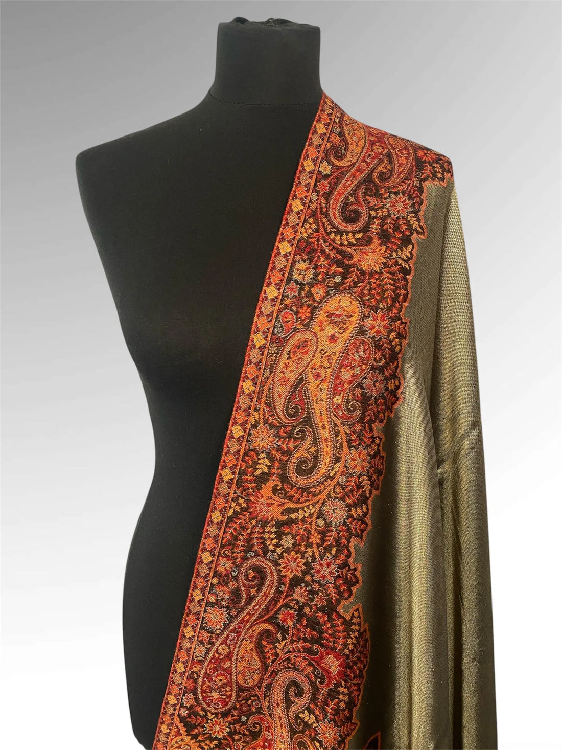 Kani Handloom Moonlight Shawl Paisley design on Pashmina - LoomFable