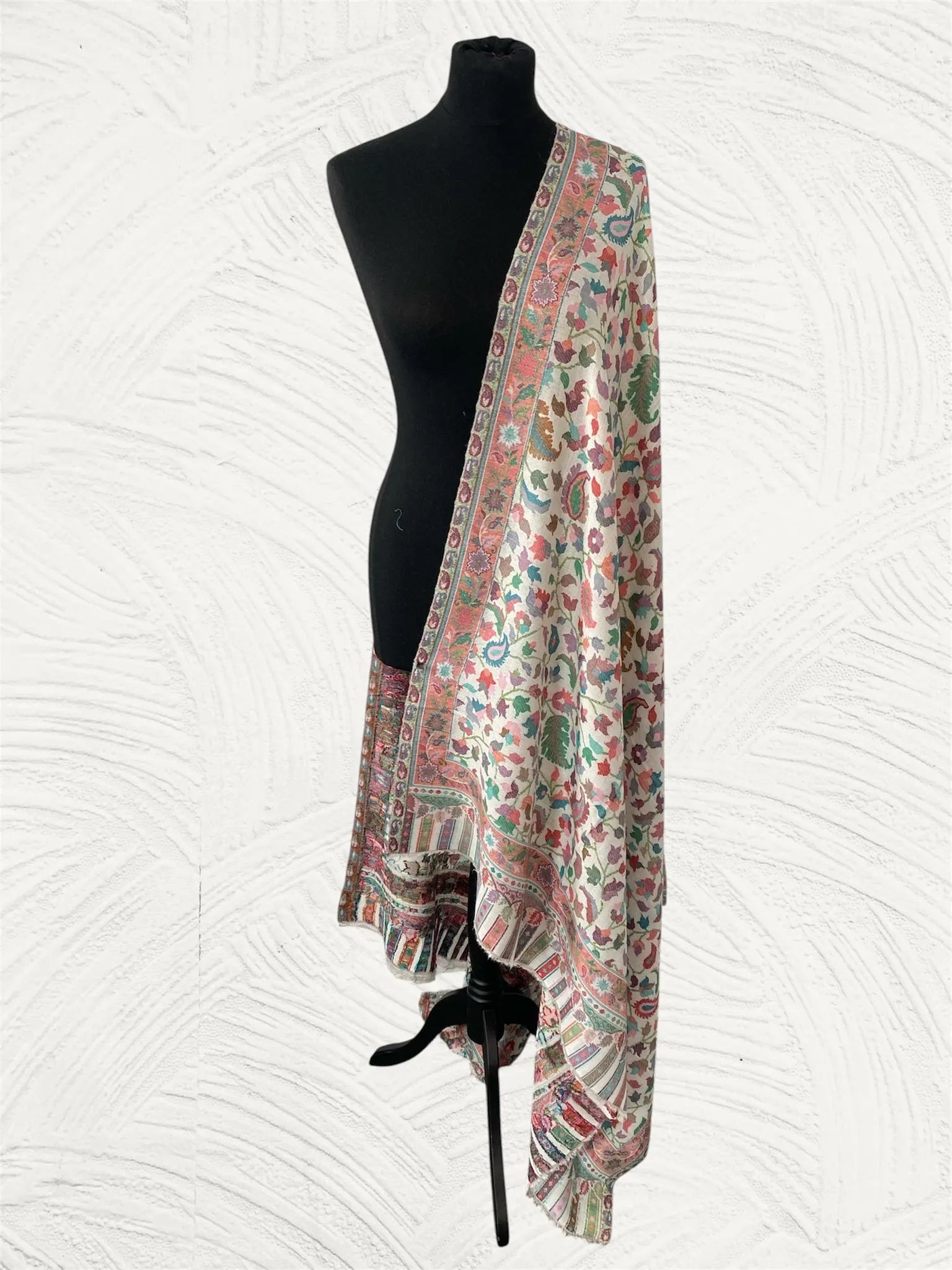 Handloom Kani Shawl in Toosh Pashmina – Ivory Multi-Floral Elegance - LoomFable