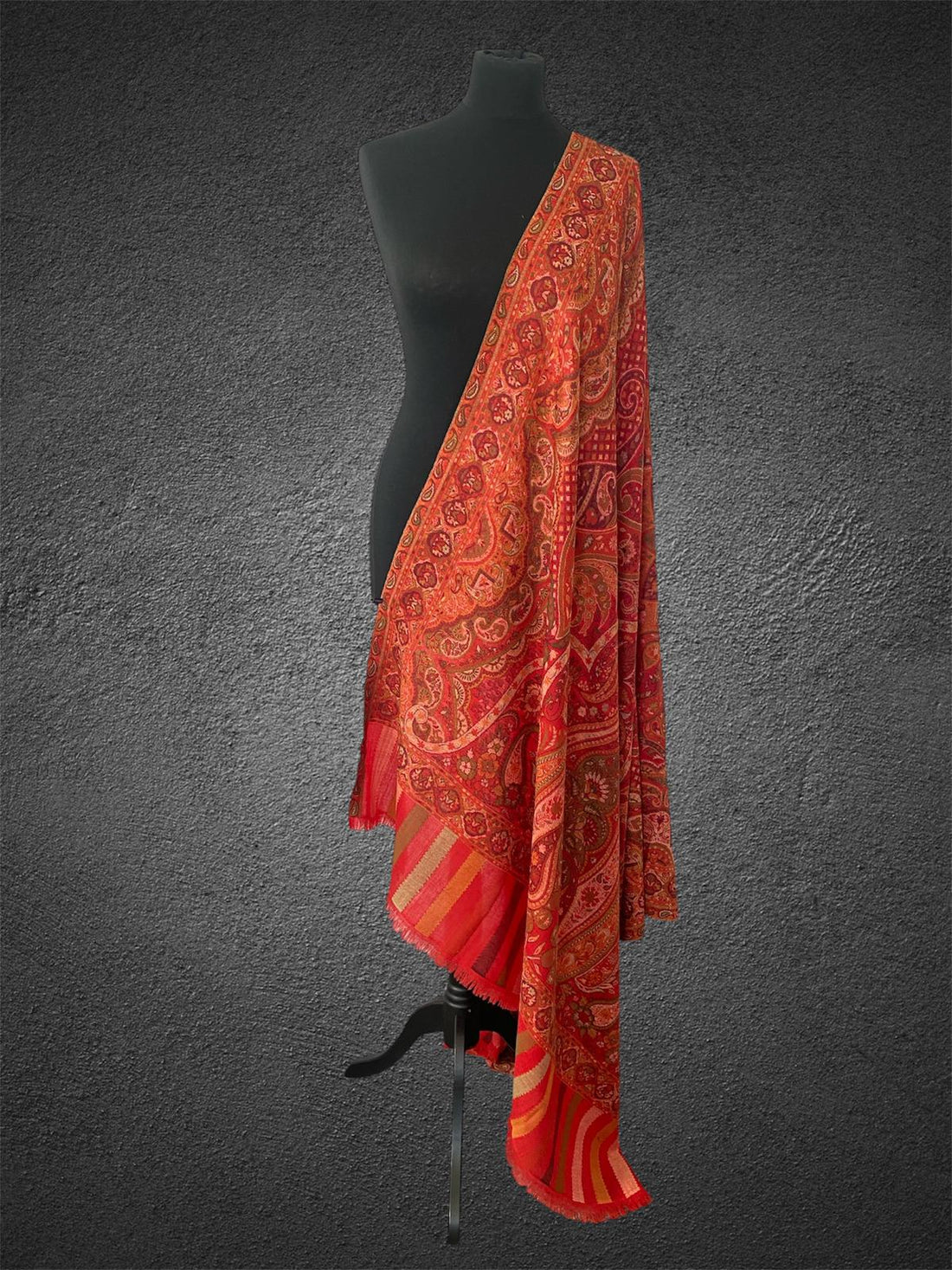Luxury Crimson Imperial Kani Handloom Shawl | Vibrant Jamawar Jaal - LoomFable